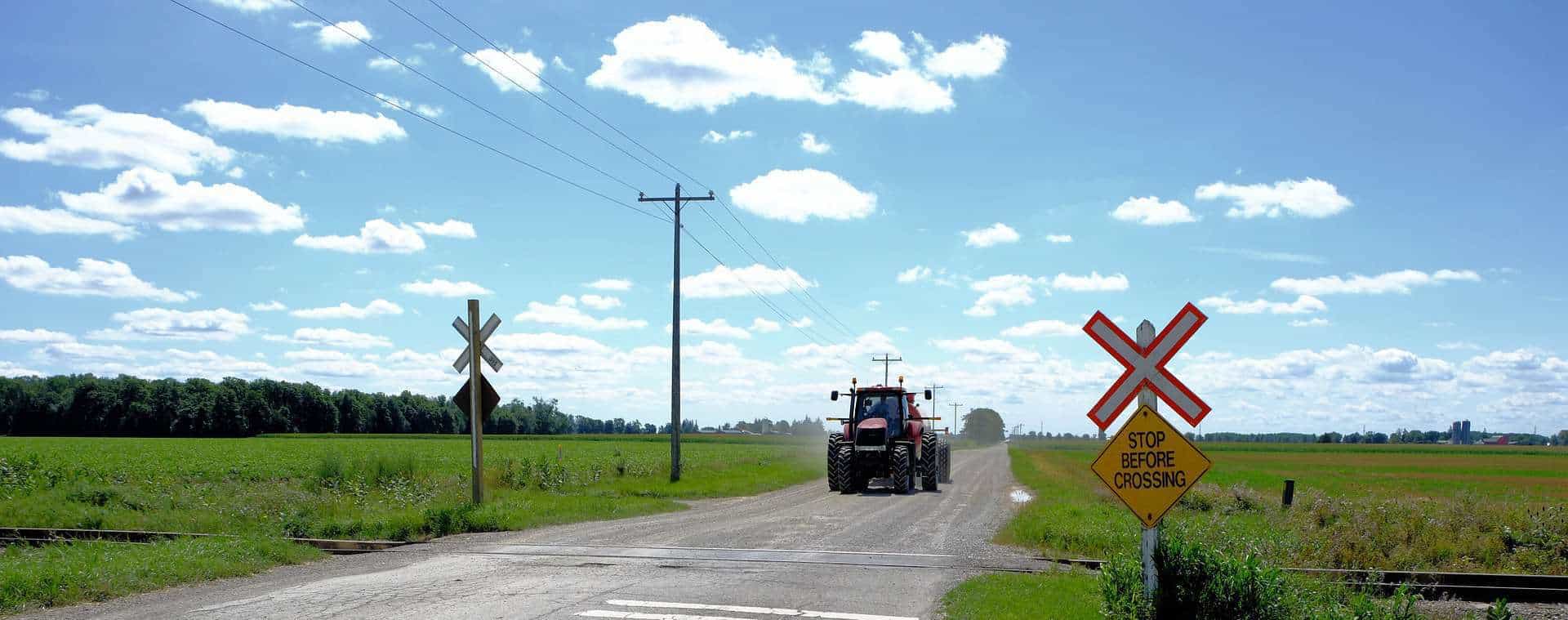 Lettre : Sécurité publique aux passages à niveau du chemin de fer canadien